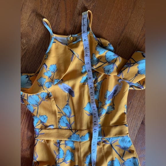 Varun Bahl Warbler Ruffle Jumpsuit Yellow Motif Anthropologie size 0 - Picture 14 of 16